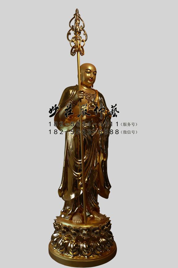 地藏菩萨左侧照