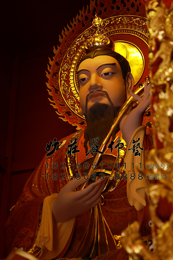 灵宝天尊右侧照