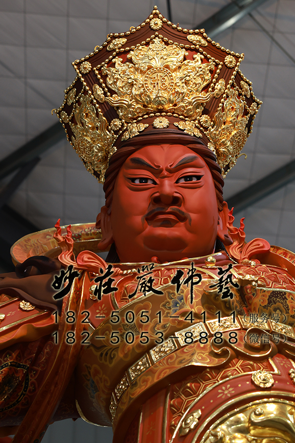西方广目天王正面近照