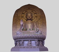 三宝佛之释迦牟尼佛塑像